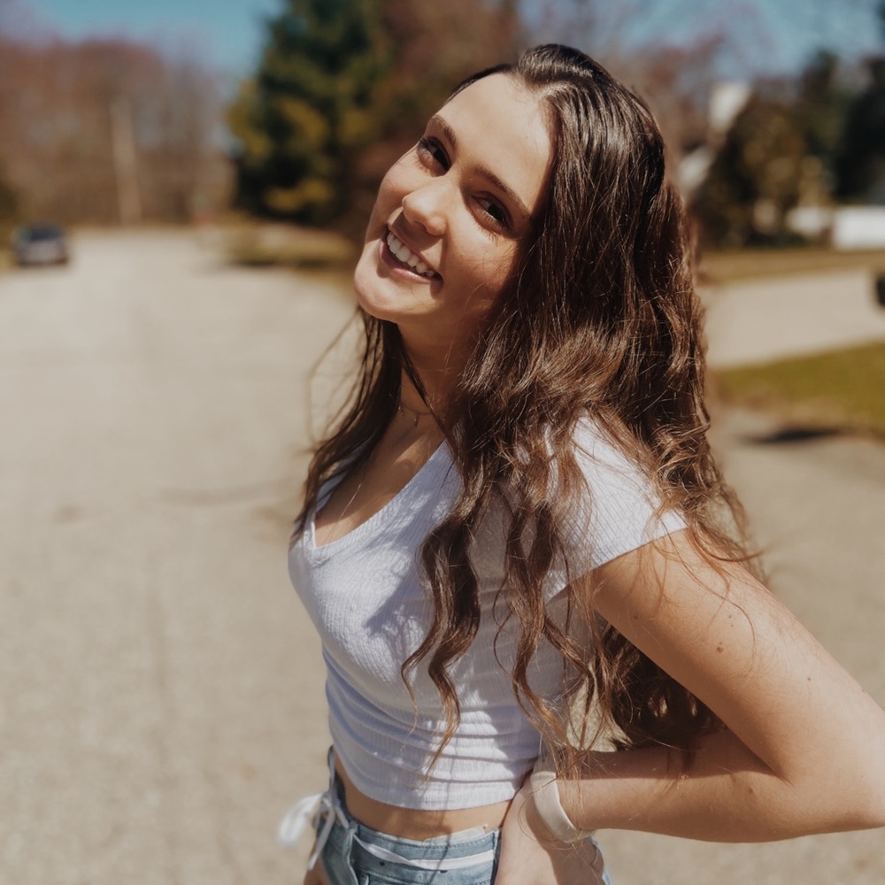 Meet your Posher, Emma